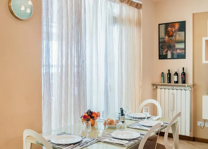 Апартаменты Universal Каттолика