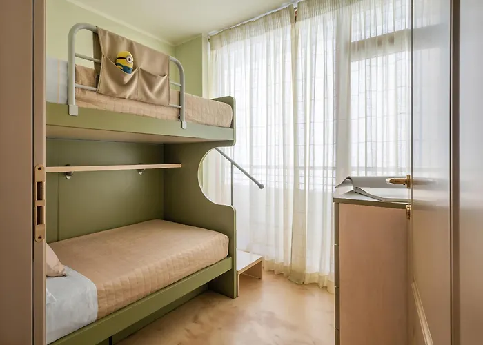 Universal Apartamento Cattolica