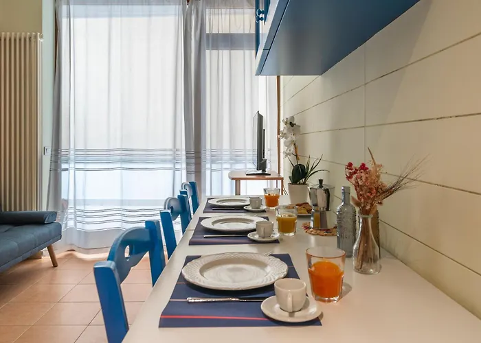 Universal Apartamento Cattolica