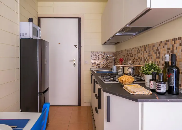 Universal * Cattolica